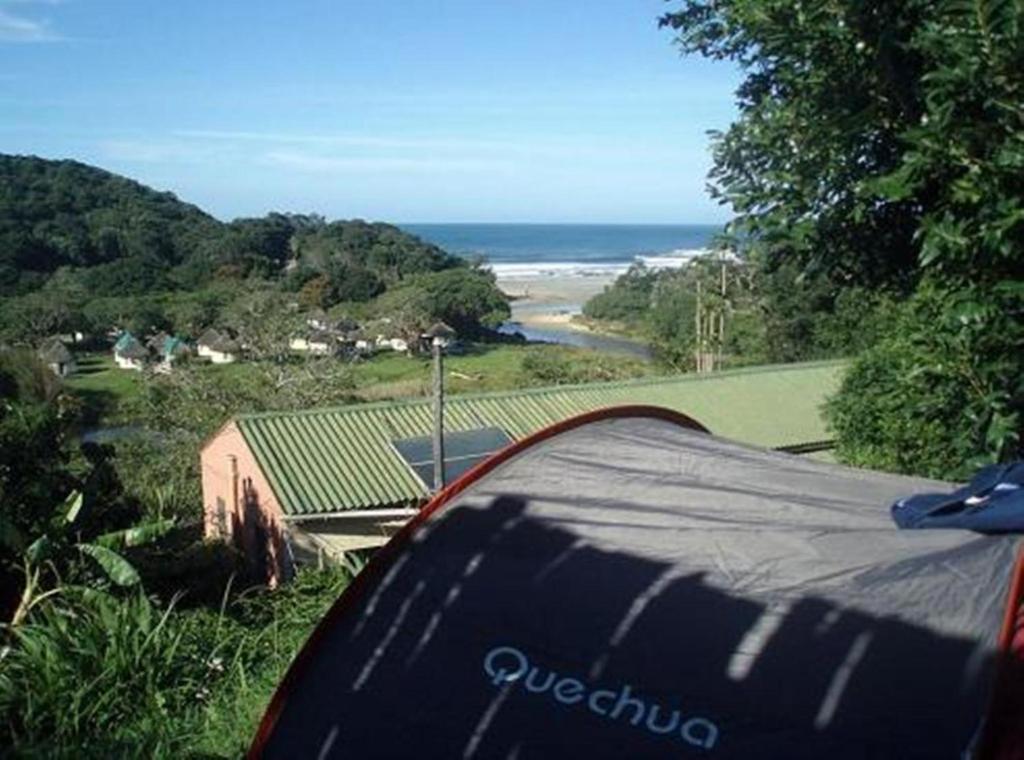 Amapondo Backpacker Lodge Port Saint Johnʼs Esterno foto